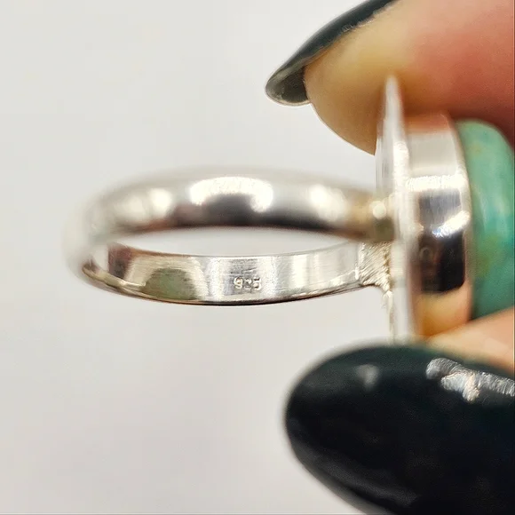 Round Turquoise Ring - Picture 5 of 5